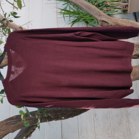 Dockers texture mini diamond V neck sweater color burgundy size XXL - Picture 9 of 12